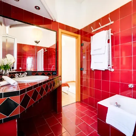 Апартаменты Amazing & Spacious 3 Bed Flat In Piramide