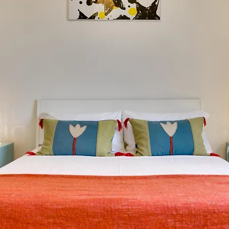 Amazing & Spacious 3 Bed Flat In Piramide